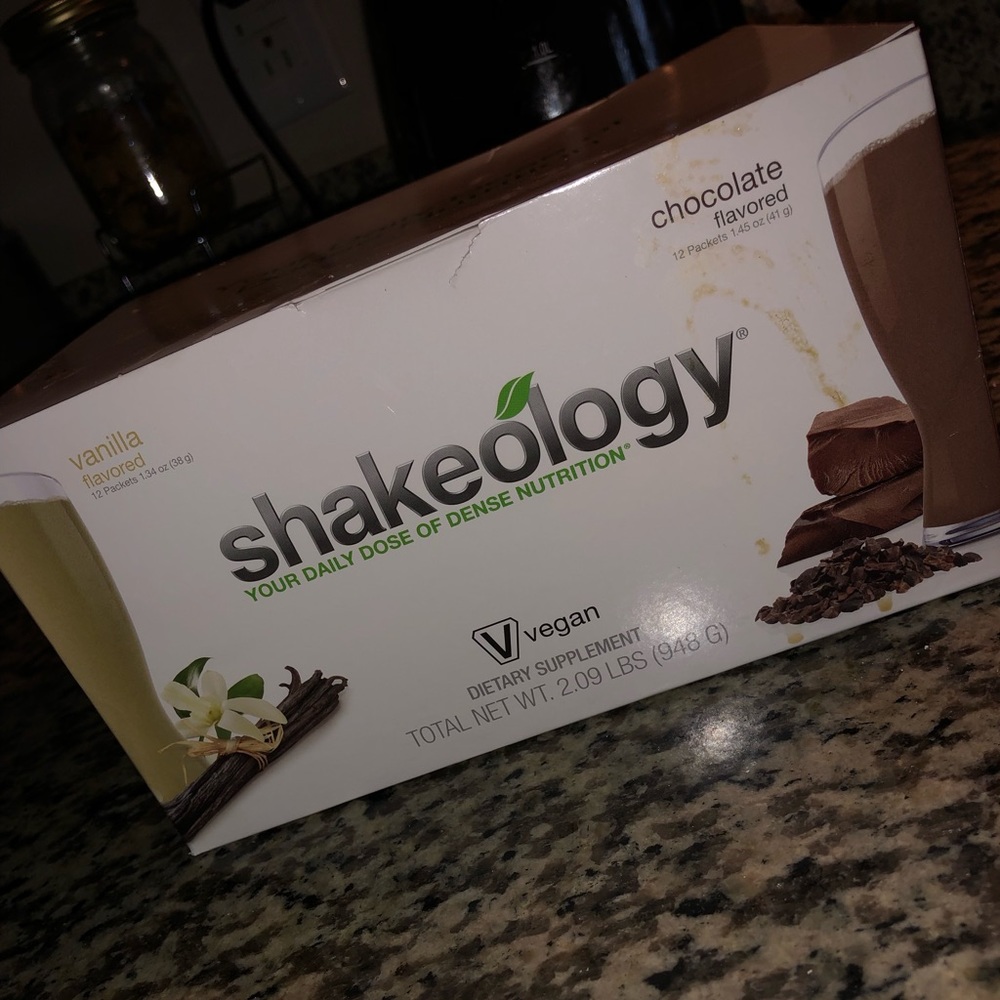 Chocolate and Vanilla Vegan Shakes